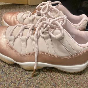Size 8 rose gold Jordan 11s